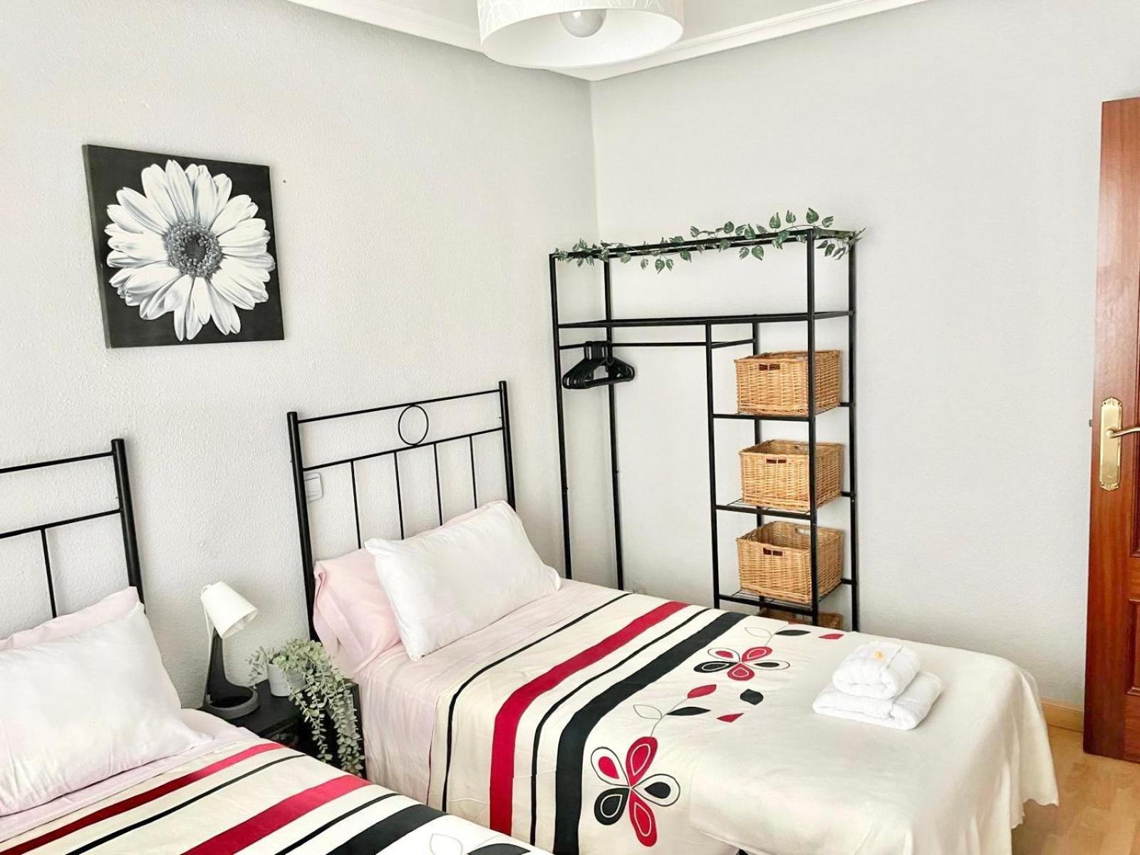 Apartamento San Lazaro. Οβιέδο Εξωτερικό φωτογραφία
